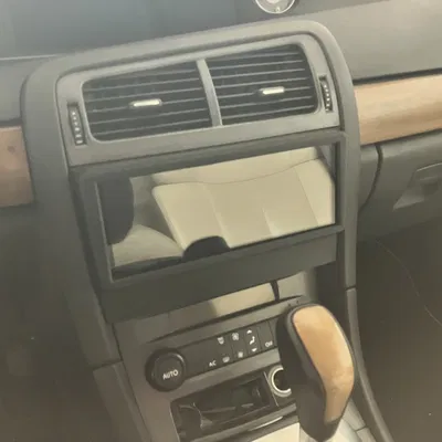 Façade Carplay Vel Satis