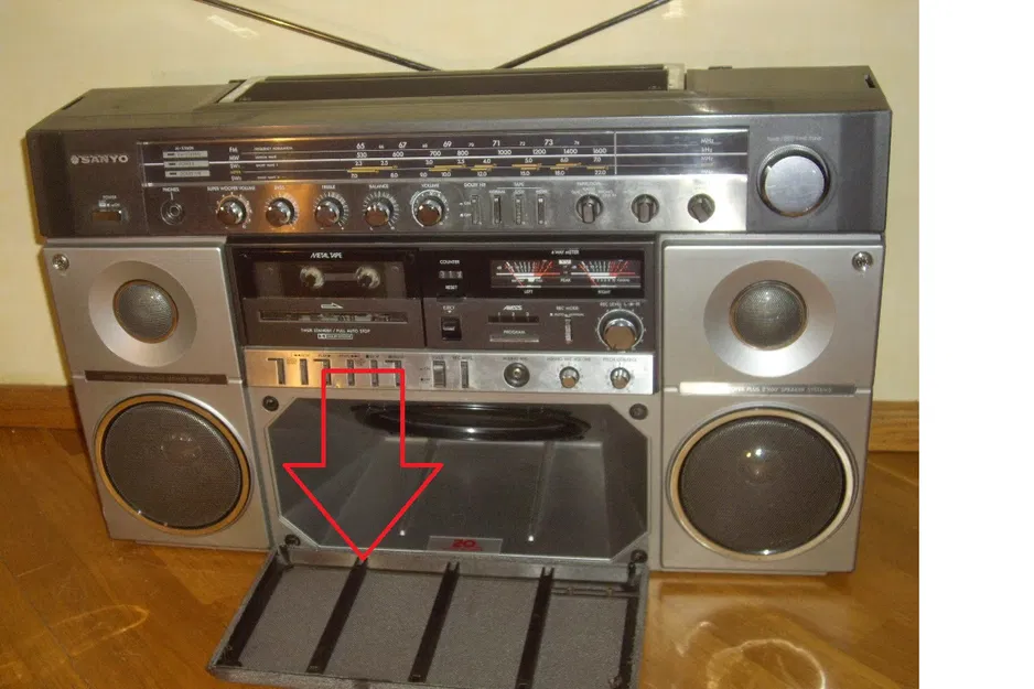 Khung SubWoofer cho boombox cũ Sanyo M-X960K - Image 1