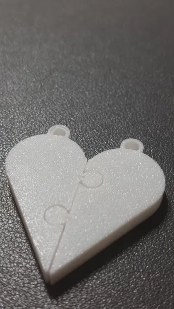 Heart-necklace – Vòng cổ trái tim dễ thương - Image 1