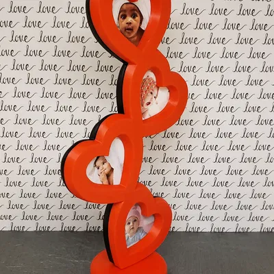 Heart Tower – Tháp Trái Tim Trang Trí