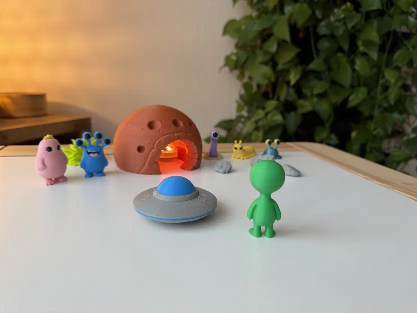 Alien “Nilo” – Alien cổ điển dáng đứng yên lặng - Image 2