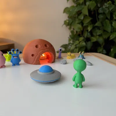 Alien “Nilo” – Alien cổ điển dáng đứng yên lặng