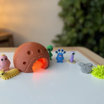 Alien “Nilo” – Alien cổ điển dáng đứng yên lặng