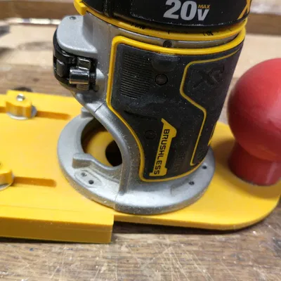 Đế 4" và rebate fence cho Dewalt DCW600