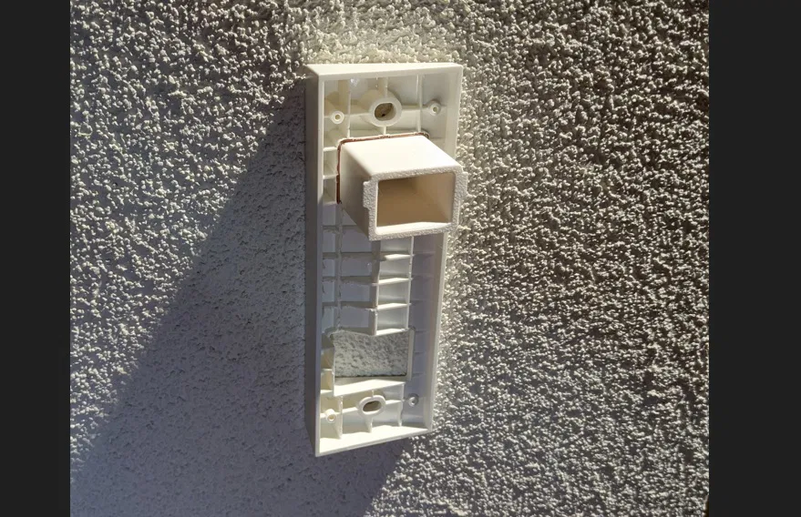 Mái che chuông cửa TAPO + miếng chèn dây cho camera Wi‑Fi TP-Link - Image 4