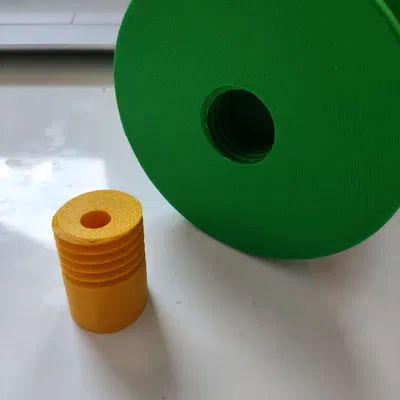 Móc treo quần áo hình push pin