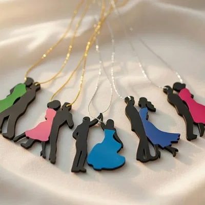 Dancing Coulple Beads – Hạt treo cặp đôi khiêu vũ