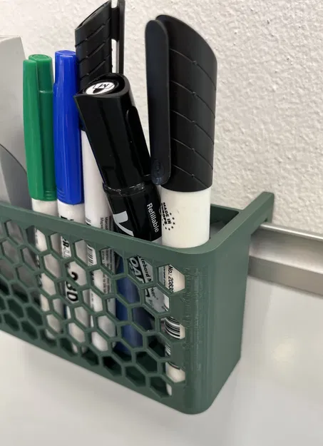 Giỏ Treo Đựng Bút Lông Bảng Trắng - Image 1