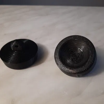 Zátka do dřezu / Sink plug (Nút chặn bồn rửa)