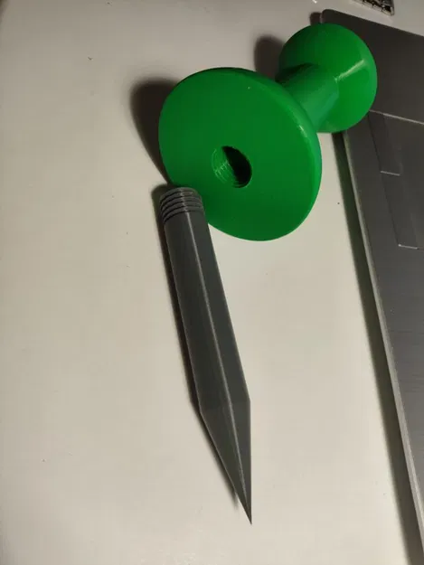 Chỉ là pushpin khổng lồ - Image 2