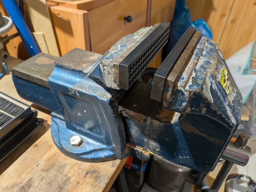 Ngàm mềm (soft jaws) cho ê-tô bàn (TPU) - Image 2