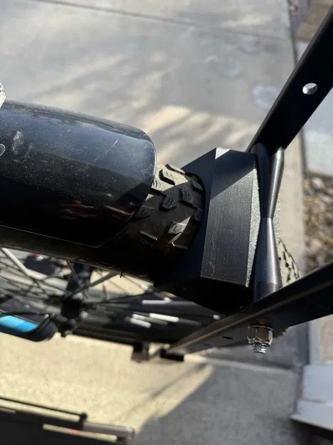 1up bike rack SD wheel stabilizer – file STEP & 3MF - Image 1