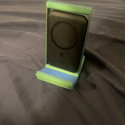 Giá đỡ powerbank (Juice Eco 2) kiêm giá đỡ điện thoại