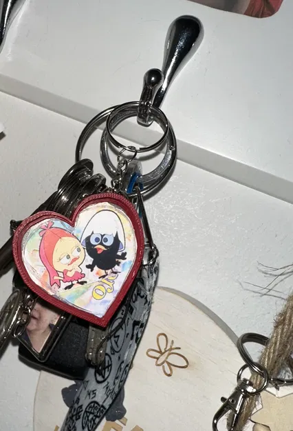 Móc khóa trái tim phát sáng LED – Ảnh cá nhân hoá - Image 3