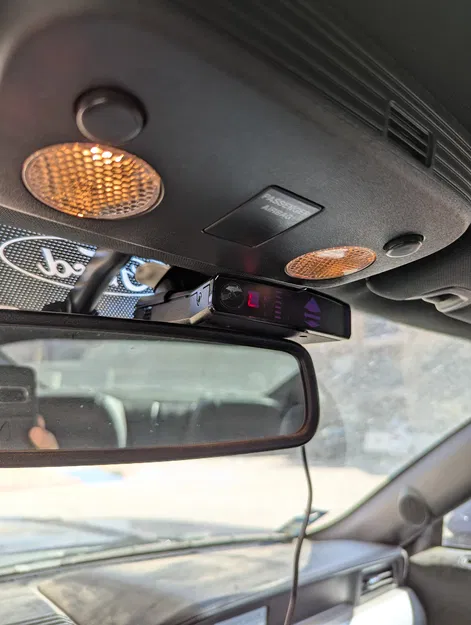 Ngàm gắn kính Valentine V1 Gen 2 cho Mustang S550 (Windshield Adapter Mount) - Image 2