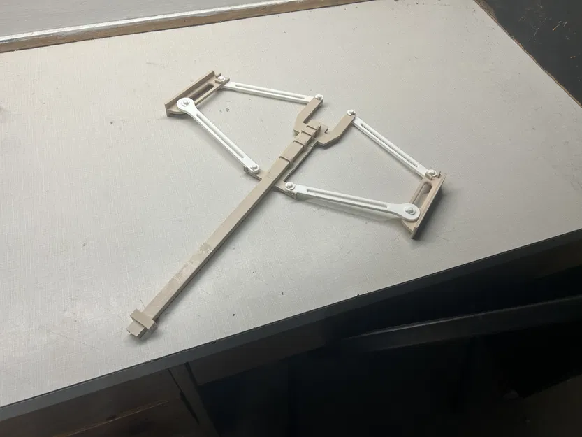 Cơ cấu gập kiểu nỏ của Unika (GG Strive) - Image 3