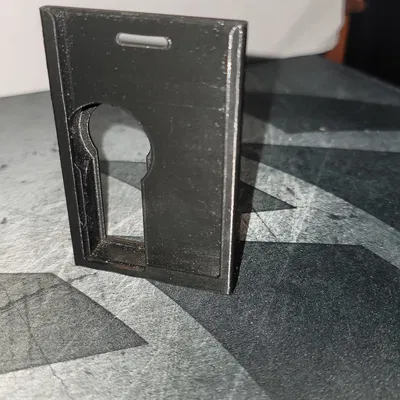 Khay giữ thẻ ID kèm RSA và Yubikey (Badge Holder with RSA and Yubikey)