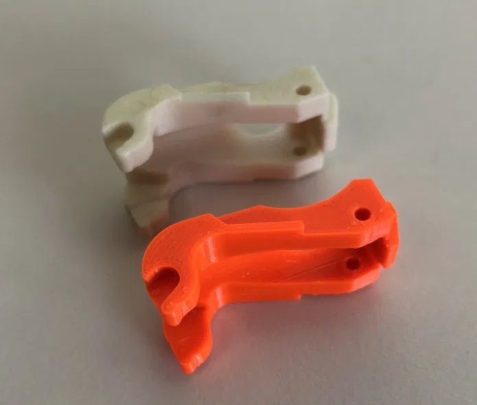 Chốt khóa cửa máy rửa chén (Dishwasher door latch) - Image 1