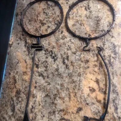 Dây tether nắp bình xăng Toyota Tacoma (Toyota Tacoma Gas Cap Tether)