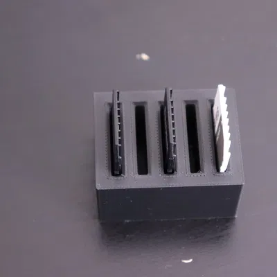 SD Card Holder v2 (Kẹp/giá giữ thẻ SD phiên bản 2)