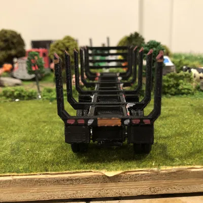 Rơ-moóc chở gỗ tỉ lệ 1/64 (1/64 scale log trailer)