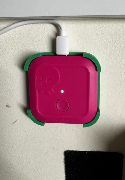 Giá treo tường mini cho Octopus (Energy) Home Mini - Image 1