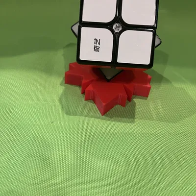 Kệ đỡ Rubik hình lá phong (Maple leaf Rubiks cube stand)