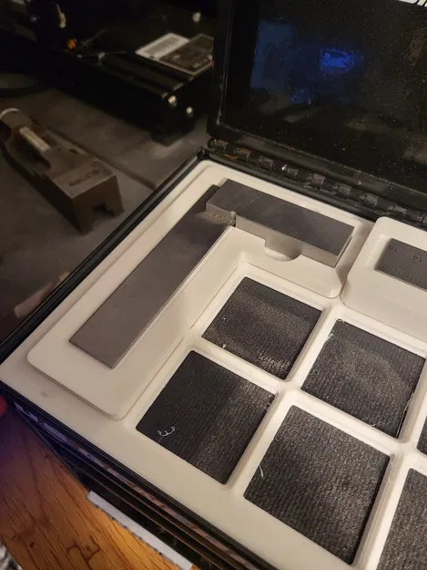 Gridfinity Tool Shop Machinist Square – Khay giữ 2x3 (trừ 2 ô) - Image 1