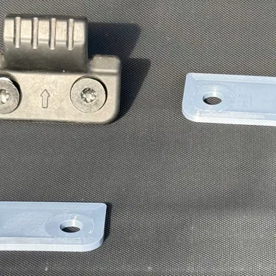 Miếng chêm (Shims) cho dẫn hướng cốp sau Ioniq 5 2024