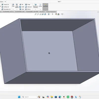 Chậu cây có lỗ (Planter with hole)