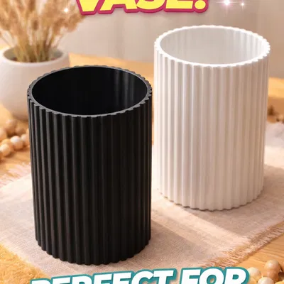 Rippleform Modern Vase – Bình hoa hiện đại tối giản