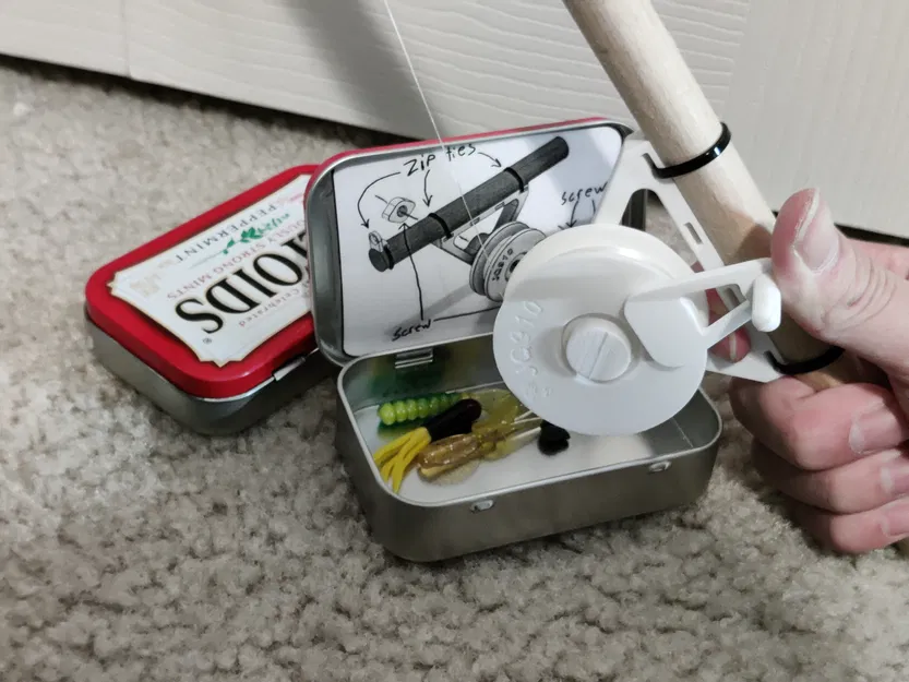 Bộ Kit Câu Cá Nhỏ Trong Hộp Altoids (Altoids Tin Panfishing Kit) - Image 2