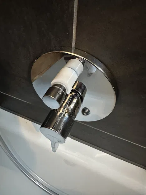 Khóa vòi bồn tắm Hansgrohe – Ngăn gạt tự về miệng vòi - Image 3