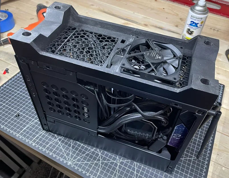 Riser & shroud quạt đáy cho Lian Li A4-H20 (2x 92mm) - Image 1