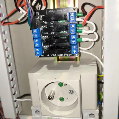 Tấm gá module SSR 4 kênh cho thanh DIN (DIN rail)