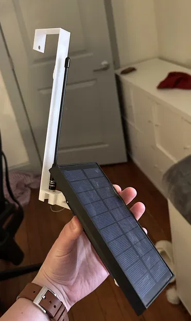 Giá treo cửa sổ (không khoan) cho Harbor Breeze Solar Meshtastic Node + SMA - Image 1