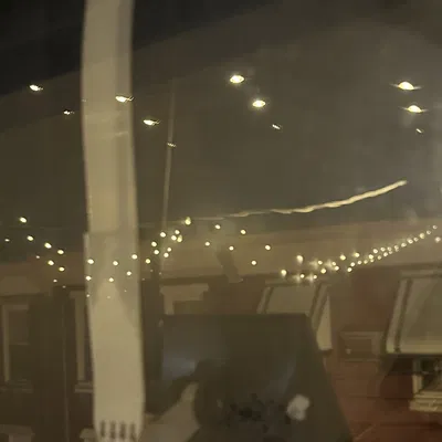 Giá treo cửa sổ (không khoan) cho Harbor Breeze Solar Meshtastic Node + SMA