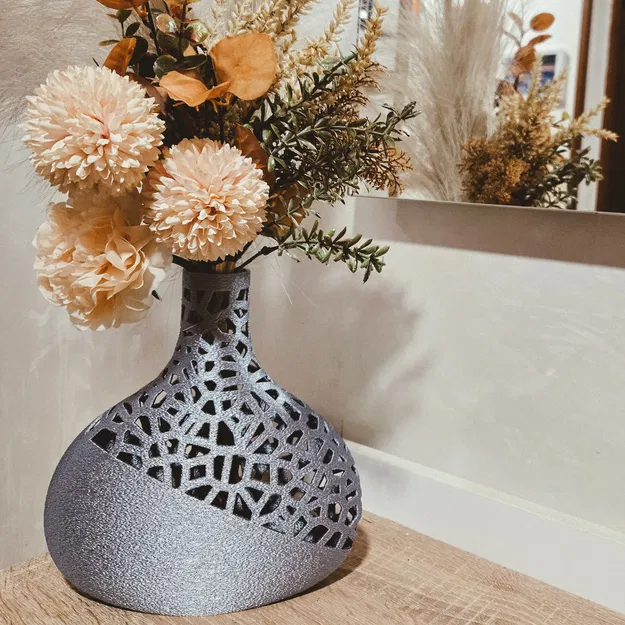 Voronoi Bottle – Bình trang trí họa tiết Voronoi - Image 1