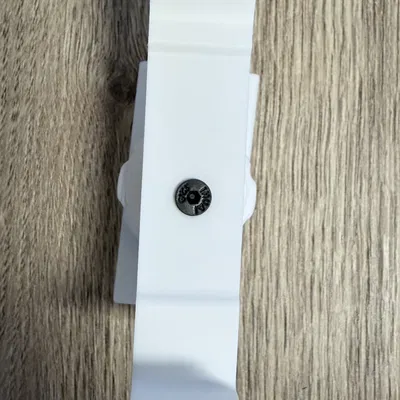 Giá treo IKEA Myggspray có lỗ bắt vít M3 (countersunk)