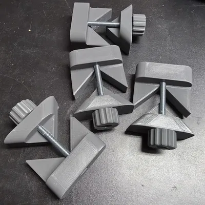 Kẹp góc 90° cho ván 18mm (Corner clamp 90deg 18mm)