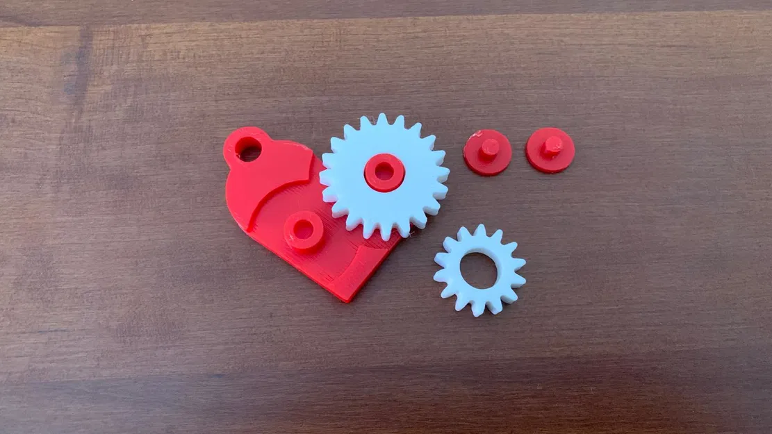 Fitget heart – Móc khóa trái tim dễ thương - Image 3