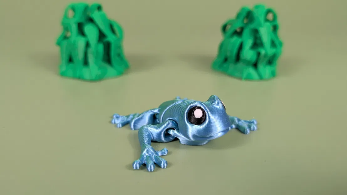 Ếch Poison Dart Frog – Mô Hình Keychain Articulated (Flexi) - Image 1