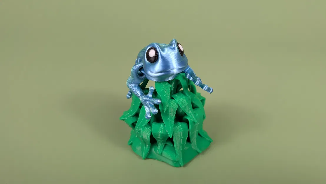 Ếch Poison Dart Frog – Mô Hình Keychain Articulated (Flexi) - Image 2