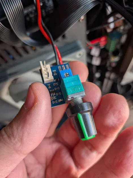 PWM Controller Box – Hộp bộ điều khiển PWM làm mát điện tử - Image 1