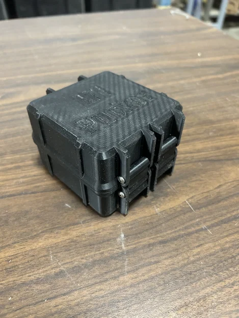 Hộp bảo vệ Li'l Pucker Case (Rugged Box) - Image 4