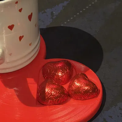 Lót Ly Valentine & Khay Đựng Chocolate