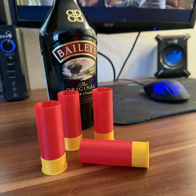 Ống shot kiểu vỏ đạn shotgun dùng để uống tiệc