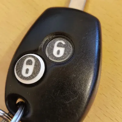 Nút bấm khóa/mở khóa thay thế cho key-fob Renault