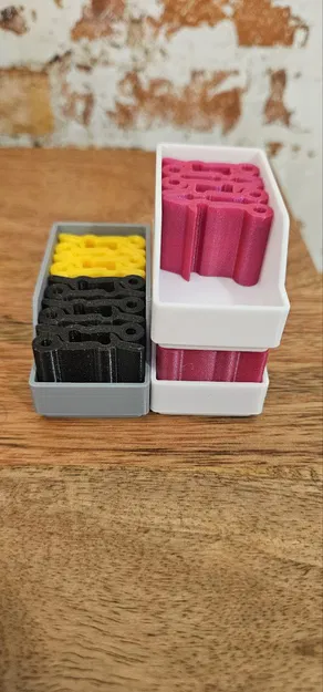 Khay xếp chồng cho latch 30mm (Stacking Bin for 30mm Latches) - Image 1