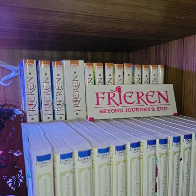 Frieren deco plate – plate/logo trang trí hai màu (không cần AMS)